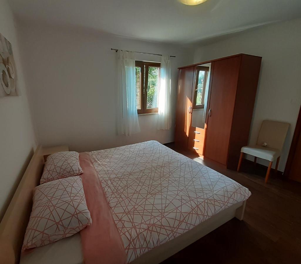 Apartments Stella Fažana Eksteriør billede